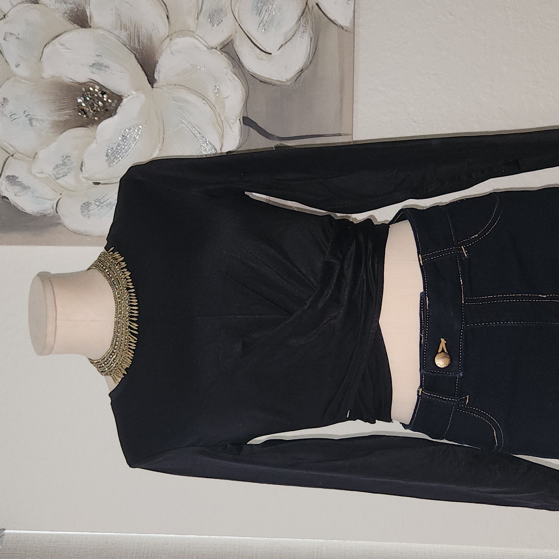 Victoria's Secret Sport Long Sleeve Cropped Top, Size Small, Black
